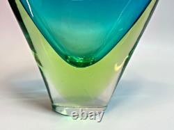 1960s Vintage Murano Pustetto & Zanetti Sommerso Vaseline Glass Sculpture Vase
