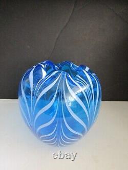 1976 Fenton Blue Art Glass Vase White Pulled Feather Decoration Signed LIMITED