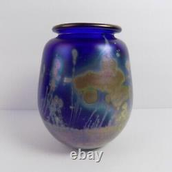 1981 Robert Eickholt Studios Art Glass 6.25 Vase Iridescent Cobalt Blue