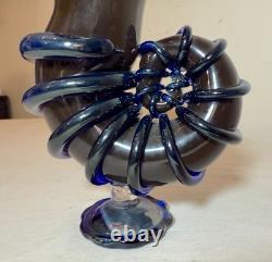 2004 Velin Isaksson hand blown studio art glass cornucopia vase sculpture statue