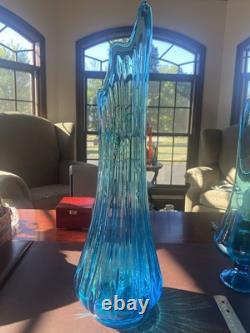 21.25 Le Smith Glass MC Ribbed/fat Bottom Peacock Blue Stretch Swung Vase