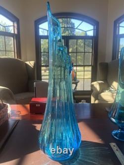 21.25 Le Smith Glass MC Ribbed/fat Bottom Peacock Blue Stretch Swung Vase
