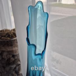 21 L E Smith MCM Peacock Blue Dominion Art Glass Swung Footed Vase VTG LE
