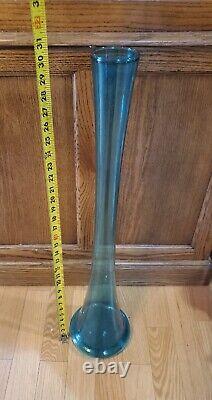 30.5 Glass Tall Floor Vase Bubbled Blue