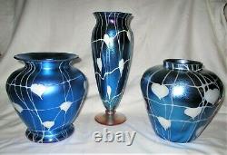 Antique Art Deco USA 12.5 Durand Blue Hearts Vines Art Glass Flower Vase Mint