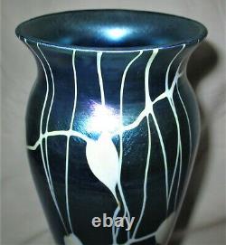 Antique Art Deco USA 12.5 Durand Blue Hearts Vines Art Glass Flower Vase Mint