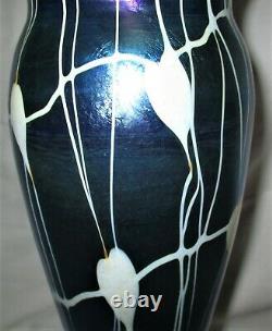 Antique Art Deco USA 12.5 Durand Blue Hearts Vines Art Glass Flower Vase Mint