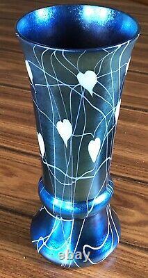 Antique Durand Blue Iridescent Hearts Vines Art Glass Vase 20154-10 Signed