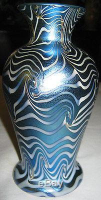 Antique Durand Blue Swirl King Tut Art Deco Flower Garden Glass Urn Plant Vase