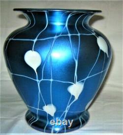 Antique Durand USA Blue Hearts Vines Floral Urn Art Glass Flower Vase Us Steuben