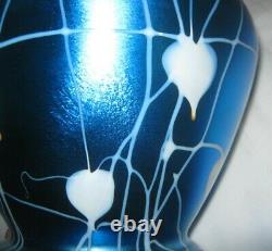 Antique Durand USA Blue Hearts Vines Floral Urn Art Glass Flower Vase Us Steuben