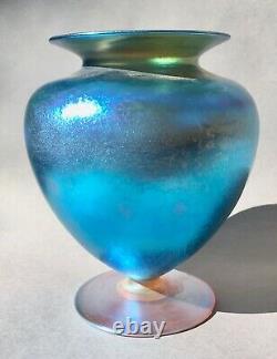 Art Deco Quezal Blue Aurene Vase