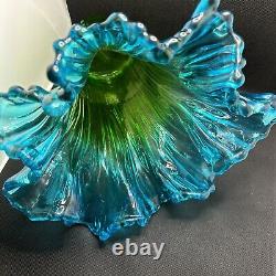 Art glass hand blown 11 in ruffled top green & blue vase