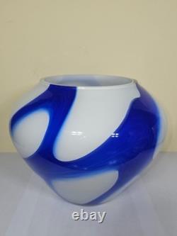 Art glass vase vintage