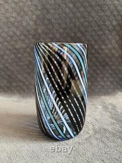 BEAUTIFUL Hand Blown Blue & Black Ribbon Swirl Studio Art Glass Vase SIGNED 2010