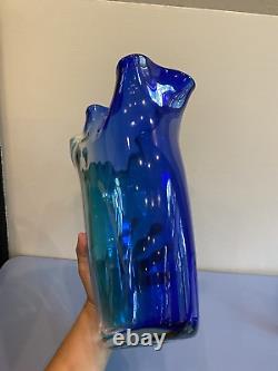 BEAUTIFUL LARGE VTG Cobalt Blue & Aqua Blue Ruffled Rim Art Glass Vase 15H