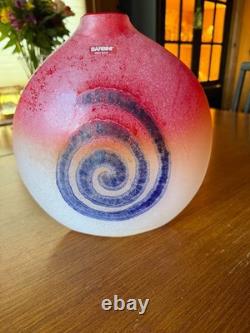 Barbini Murano Glass Pink-Red Vase with Blue Abstract Spiral 10.5 x 9.5 DS31