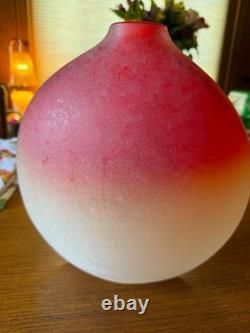 Barbini Murano Glass Pink-Red Vase with Blue Abstract Spiral 10.5 x 9.5 DS31