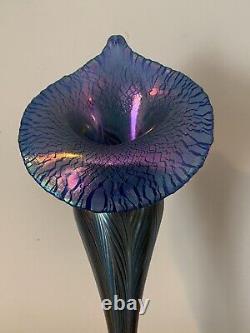 Blue Iridescent Pulled Feather Jack in The Pulpit Vase 14