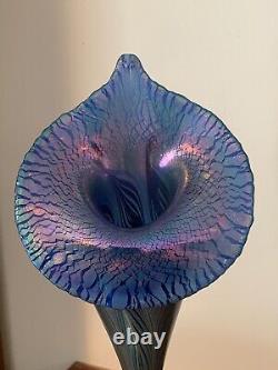 Blue Iridescent Pulled Feather Jack in The Pulpit Vase 14