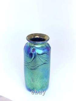 Blue Luster Vase With Red Wave Design. Blown Glass by Saul Alcaraz