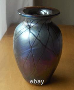 Bruce Freund gorgeous blue/purple iridescent art glass vasesignedpristine