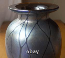 Bruce Freund gorgeous blue/purple iridescent art glass vasesignedpristine