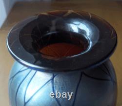 Bruce Freund gorgeous blue/purple iridescent art glass vasesignedpristine