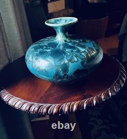 Ceramic Vase Crystalline Glaze Exquisite Floral Design Artist Signed Rare