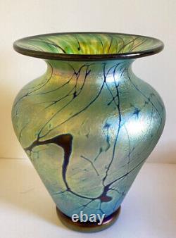 David Lindsay Art Glass Hand Blown Iridescent Blue Veined Vase 2011