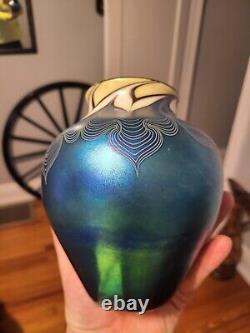 Early Fine Orient & Flume Irridescent Vase