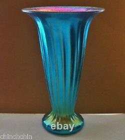 Entrancing IRIDESCENT Interior LUNDBERG ART Glass VASE Ribbed BLUE AURENE 6High