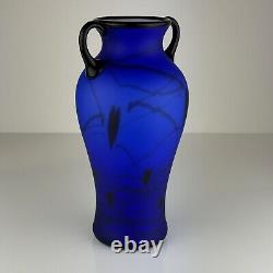 Fenton 2005 Dave Fetty Braveheart vase # 8858 K8 899/1450