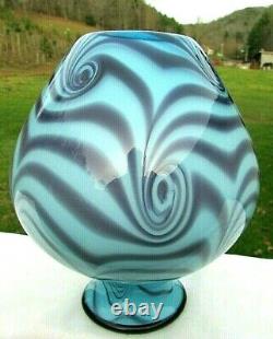 Fenton Art Glass 2004 Dave Fetty OOAK Blue/Violet Pulled Swirl Vase 8Hx7W Rare