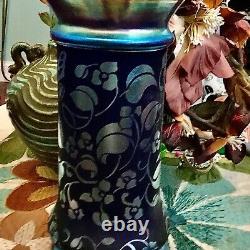 Fenton Art Glass Faverene CENTENNIAL Vase 2003, Limited, Family Signatures