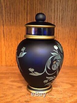 Fenton Art Glass Favrene Sand Carved Glass Jar Vase /Lid Limited Edition 388/600