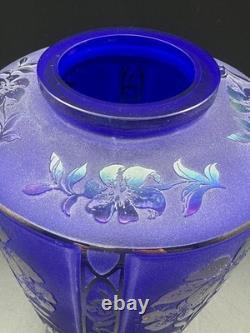 Fenton Art Glass Limited Edition 1996 Favrene Cut-Back Vase