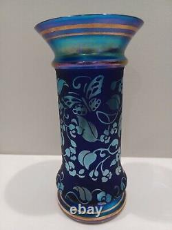 Fenton BLUE FAVRENE At Woodlands Edge Don Fenton Memorial Centennial Vase MINT