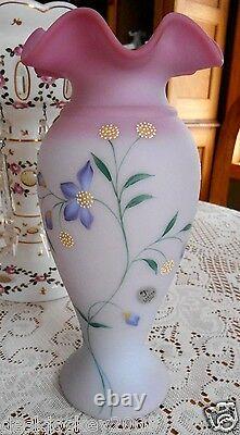 Fenton Blue Burmese 11 Inch Vase Le #725 / 2750 Yop 1999