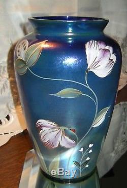 Fenton Felicity Favrene Vase Connoisseur Collection Kim Plauche Limited Blue