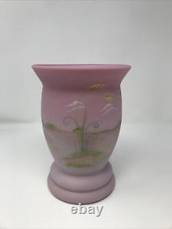 Fenton Glass Blue Burmese Beach Haven Vase Connoisseur Collection Limited Number