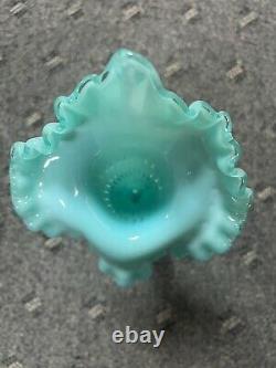 Fenton Glass Jack In The Pulpit Blue Opalescent Dot Tulip Vase