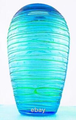 Fulvio Bianconi For Venini Italian Style Threaded Art Glass Vase 10 1/2 1970s