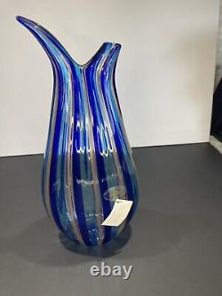 Glass vase