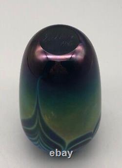 Gorgeous Signed 1986 Eickholt Art Glass Blue Aurene Pulled Feather Vase