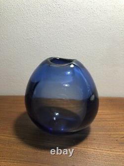 Holmegaard 1950s Signed Art Glass Majgrøn May Sapphire Drop Vase MCM Danish