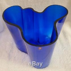 Iittala Aalto collector Cobalt blue vase 160mm made in Finland