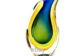 In Vogue Very Striking Murano Sommerso Submerged Triple Sommerso Art Glass Vase