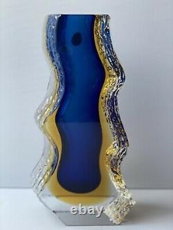 Italy Murano Sommerso Mid Century Modern Textured Art Glass Blue Vase Sculpture