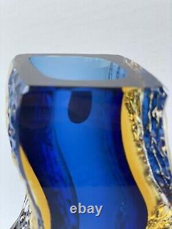 Italy Murano Sommerso Mid Century Modern Textured Art Glass Blue Vase Sculpture